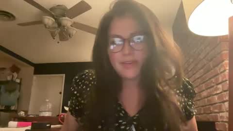 Snapshot of jellybeanin chatting on January 19, 2025, 8:29 am Jelli online show from January 19, 2025, 8:29 am