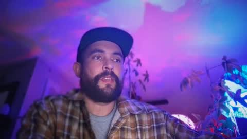 Snapshot of jellyfishfun chatting on February 26, 2025, 8:37 am Guy Jones online show from February 26, 2025, 8:37 am