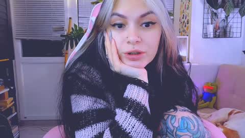 Jelya online show from January 28, 2025, 6:17 pm