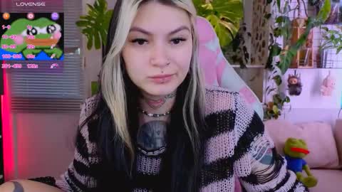 Jelya online show from October 3, 2025, 10:01 am