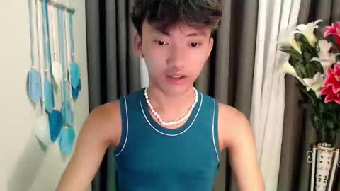 jemart_urnaughtboy online show from April 7, 2026, 12:05 pm