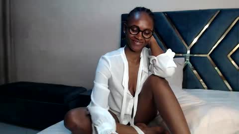 Jemmi online show from January 12, 2025, 4:40 pm