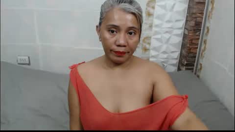 Snapshot of jemm36 chatting on May 7, 2026, 9:36 am Jem online show from May 7, 2026, 9:36 am