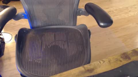 PegMePlease online show from October 13, 2025, 1:11 pm