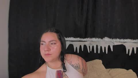 jeniferpowell_nm online show from November 28, 2025, 3:09 am