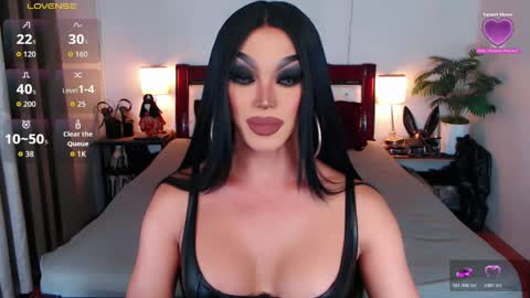 Queen Jenifer online show from April 3, 2026, 4:16 pm