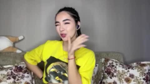 Snapshot of jenifersimon chatting on September 25, 2025, 4:49 am Jenifer online show from September 25, 2025, 4:49 am