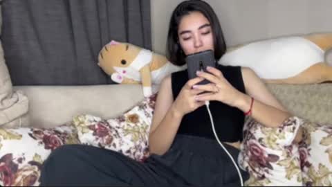 Snapshot of jenifersimon chatting on October 11, 2025, 6:06 pm Jenifer online show from October 11, 2025, 6:06 pm