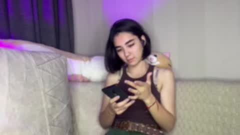 Snapshot of jenifersimon chatting on October 14, 2025, 3:57 pm Jenifer online show from October 14, 2025, 3:57 pm