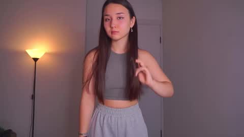 Snapshot of jenifferfoerster chatting on November 1, 2025, 4:03 am Molly online show from November 1, 2025, 4:03 am