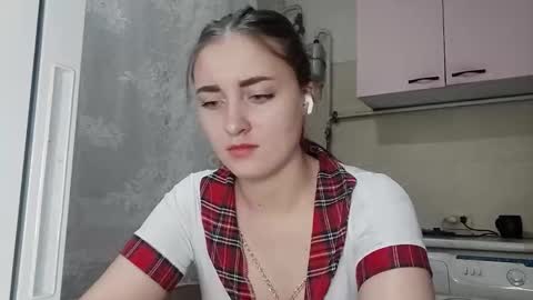 Jeniffer online show from January 8, 2026, 6:54 pm