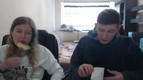 JenisAndPeter online show from March 12, 2025, 9:23 am