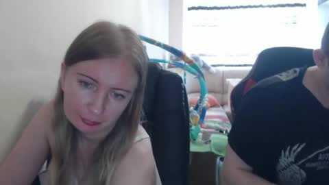 JenisAndPeter online show from September 13, 2025, 7:19 am