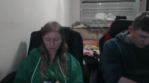 JenisAndPeter online show from October 18, 2025, 7:58 pm