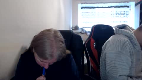 JenisAndPeter online show from March 16, 2026, 5:44 am