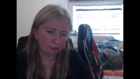 JenisAndPeter online show from June 8, 2026, 4:51 pm