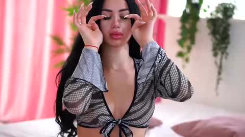 jenna_day online show from March 11, 2025, 8:09 am