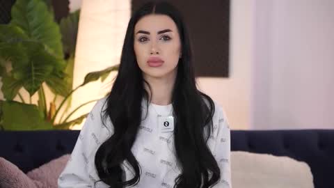 jenna_day online show from September 28, 2025, 7:14 am