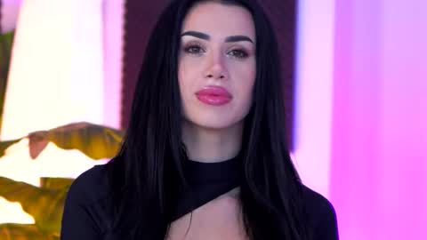 jenna_day online show from November 13, 2025, 9:52 am