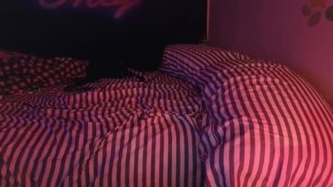  Dragon Queen. Be my Dragon --  and  online show from February 25, 2026, 5:06 am