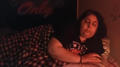 Snapshot of jennabrady chatting on May 9, 2026, 6:57 pm Dragon Queen. Be my Dragon -- and online show from May 9, 2026, 6:57 pm