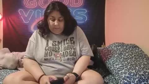 Snapshot of jennabrady chatting on May 24, 2026, 6:02 pm Dragon Queen. Be my Dragon -- and online show from May 24, 2026, 6:02 pm