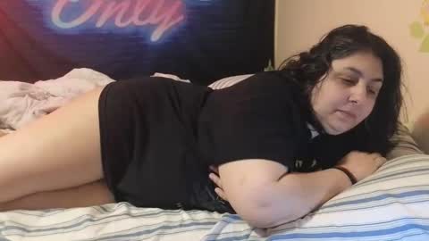 Snapshot of jennabrady chatting on May 30, 2026, 10:29 pm Dragon Queen. Be my Dragon -- and online show from May 30, 2026, 10:29 pm