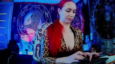 Mrs. Jenna online show from January 7, 2025, 8:56 am