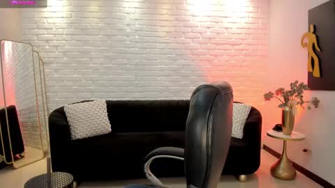 Snapshot of jennaolson chatting on February 27, 2025, 5:58 pm Jenna Olson online show from February 27, 2025, 5:58 pm