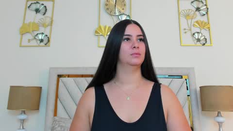 jenner_madison online show from June 6, 2026, 2:22 pm