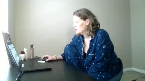 Jennibean6996 online show from January 12, 2025, 1:58 pm