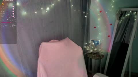 Snapshot of jennie_berry chatting on January 7, 2025, 2:42 am Jennie online show from January 7, 2025, 2:42 am