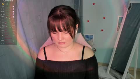 Snapshot of jennie_berry chatting on January 14, 2025, 2:32 pm Jennie online show from January 14, 2025, 2:32 pm