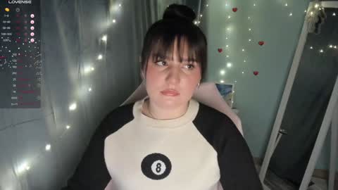 Snapshot of jennie_berry chatting on January 20, 2025, 3:26 am Jennie online show from January 20, 2025, 3:26 am