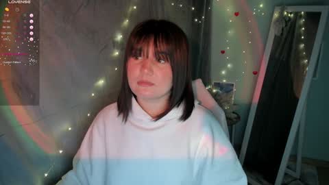 Snapshot of jennie_berry chatting on February 4, 2025, 7:22 pm Jennie online show from February 4, 2025, 7:22 pm