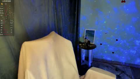 Snapshot of jennie_berry chatting on October 3, 2025, 7:55 pm Jennie online show from October 3, 2025, 7:55 pm