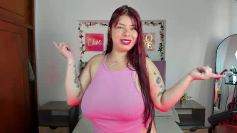  Jennie   online show from September 25, 2025, 8:23 pm