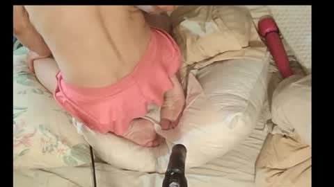 Jennie bttmcd online show from September 19, 2025, 12:56 am