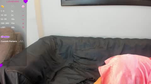 Jennie online show from October 23, 2025, 12:15 pm