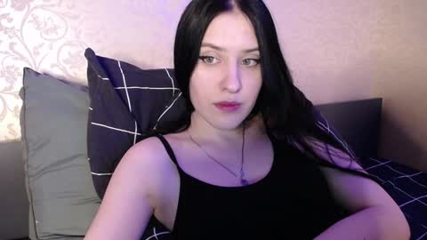 Helen online show from January 7, 2025, 9:46 pm