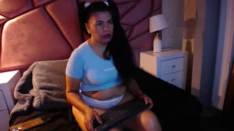 Jennifer online show from February 2, 2026, 11:42 am