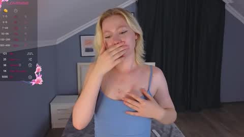 Snapshot of jennifer_mathis chatting on October 3, 2025, 4:04 pm jennifer_mathis online show from October 3, 2025, 4:04 pm