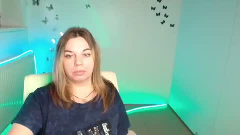 Jennifer online show from October 17, 2025, 6:16 am