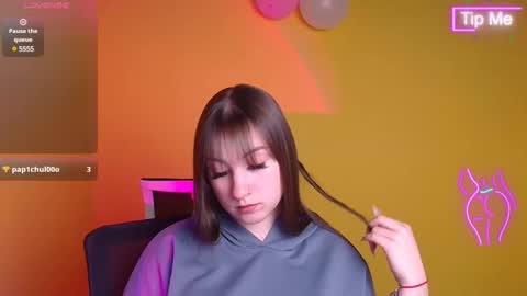 Jennifer online show from February 20, 2025, 9:55 am