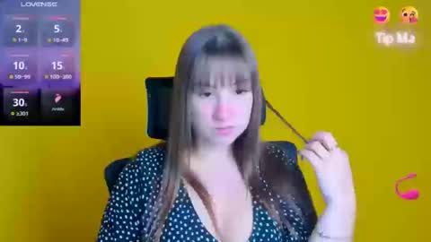 Jennifer online show from September 23, 2025, 5:54 am