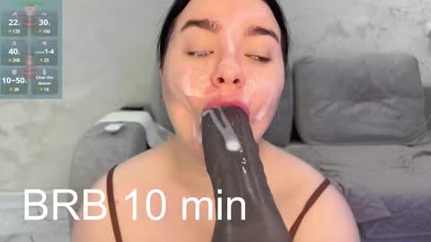 Mila online show from December 25, 2024, 7:46 am