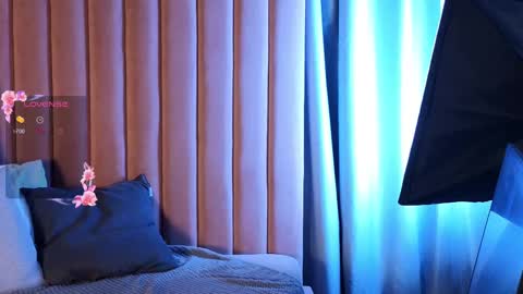 jenny_bunny_ online show from February 28, 2025, 4:54 am