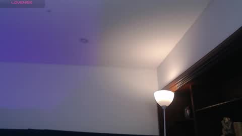 Snapshot of jenny_golden1 chatting on December 17, 2025, 12:44 pm Jenny online show from December 17, 2025, 12:44 pm