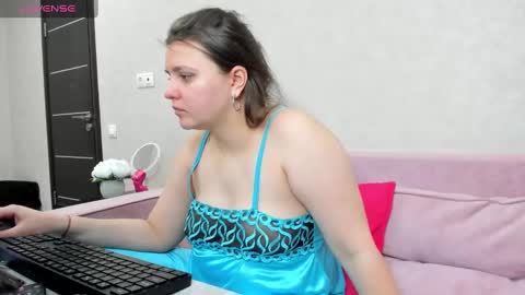 Jenny online show from February 25, 2025, 4:46 am