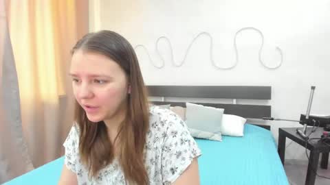 Snapshot of jenny_jimmy chatting on May 6, 2026, 9:25 am Jenny online show from May 6, 2026, 9:25 am